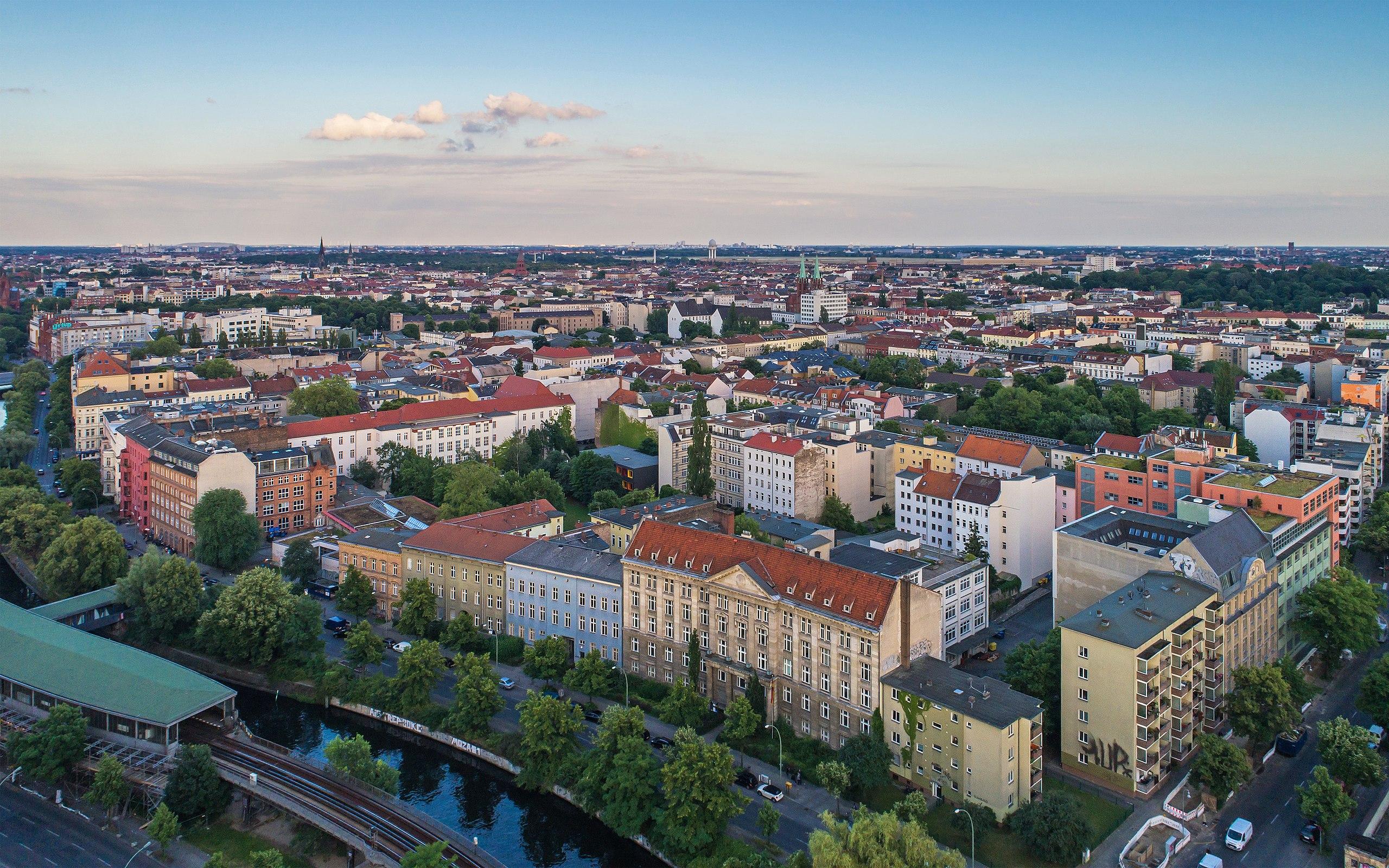 βερολίνο αεροφωτογραφία με τον ποταμό και το κεντρικό τμήμα της πόλης