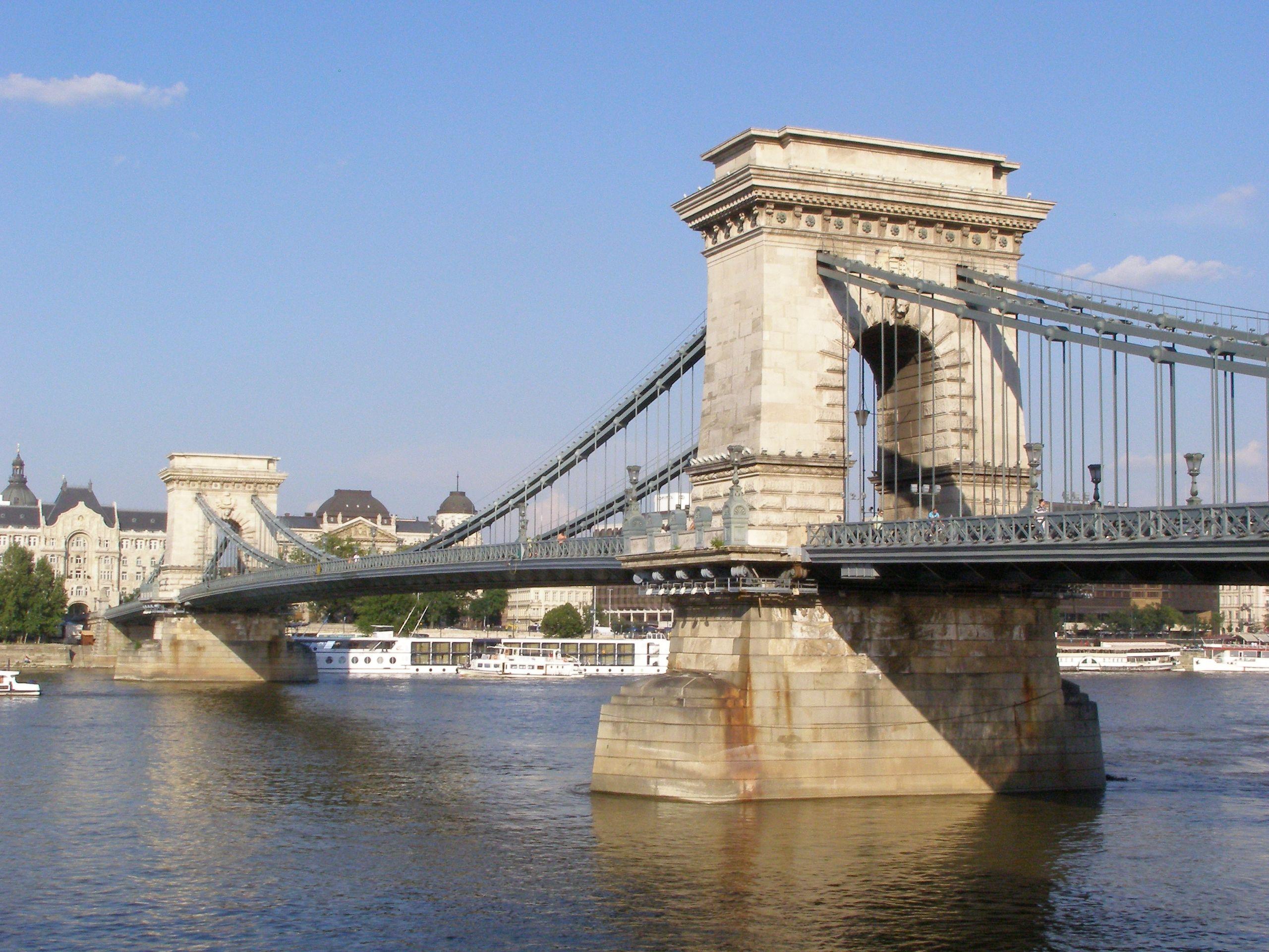 Βουδαπέστη - Αλυσιδωτή Γέφυρα της Βουδαπέστης006