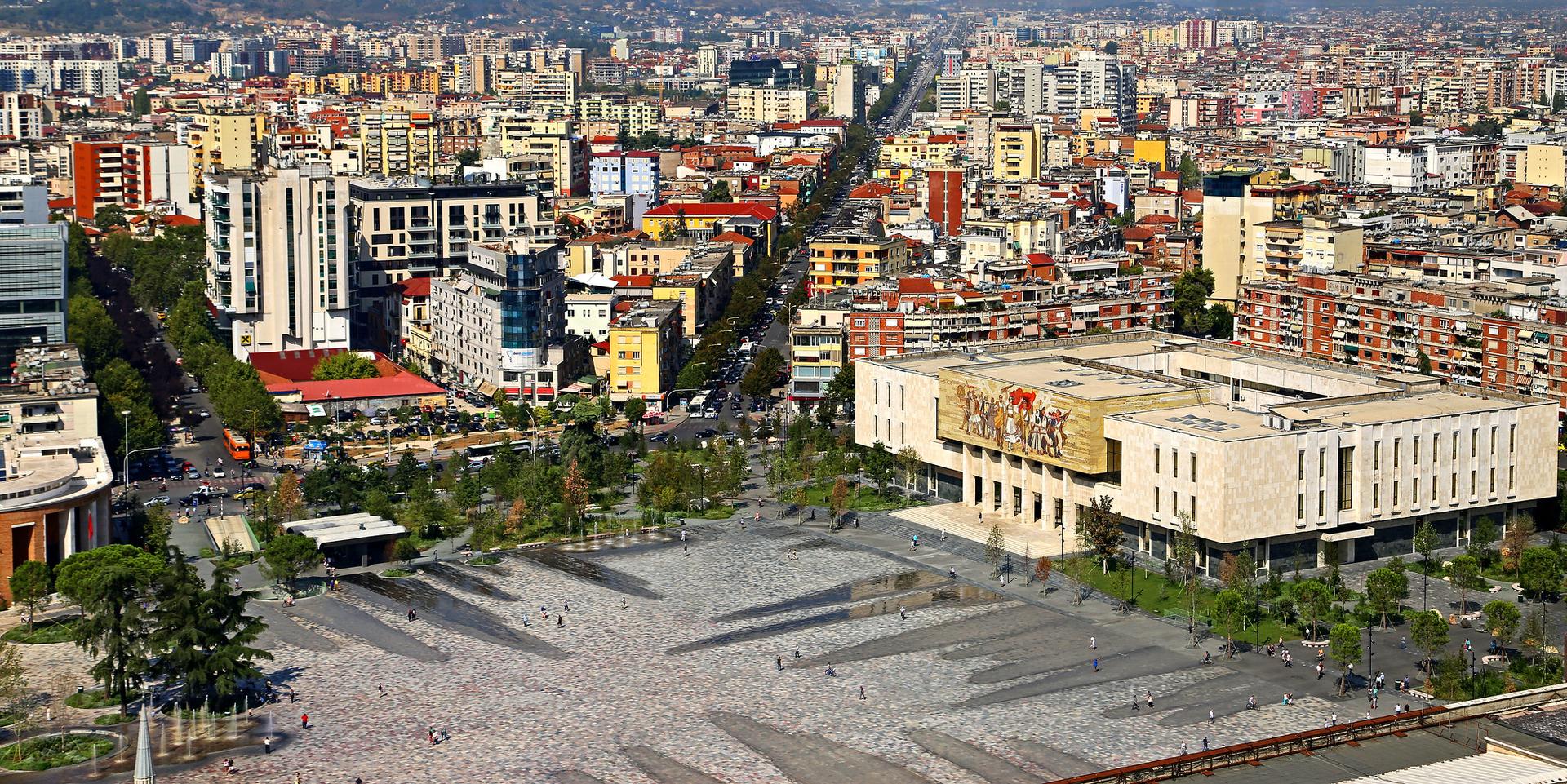 Αξιοθέατο Τίρανα Πλατεία Σκεντέρμπεη