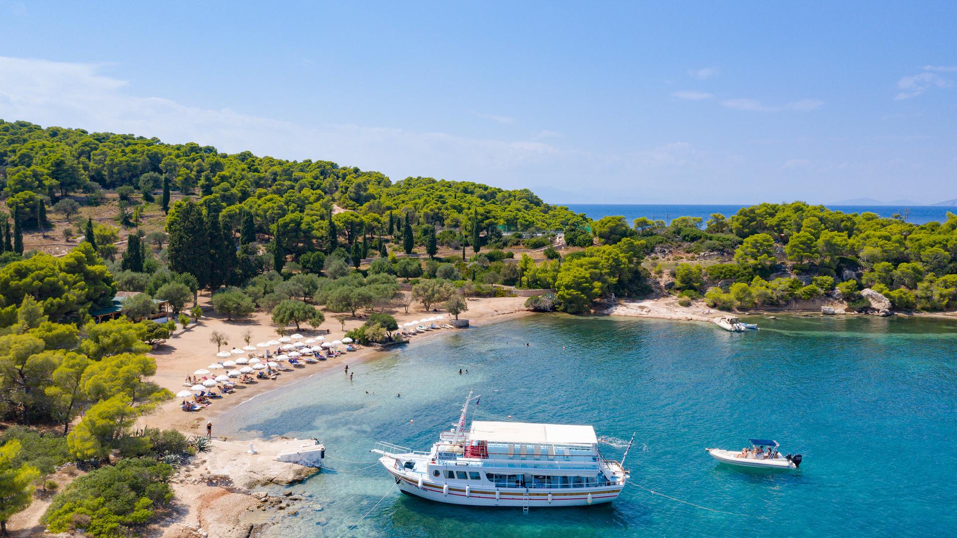 Αξιοθέατο Σπέτσες Παραλίες των Σπετσών