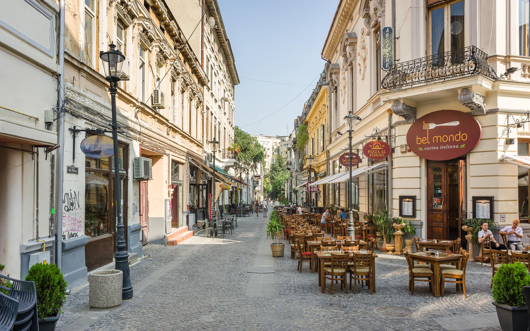Πανοραμική φωτογραφία και αστικό τοπίο στην πρωτεύουσα της Ρουμανίας ξενοδοχεια βουκουρεστι
