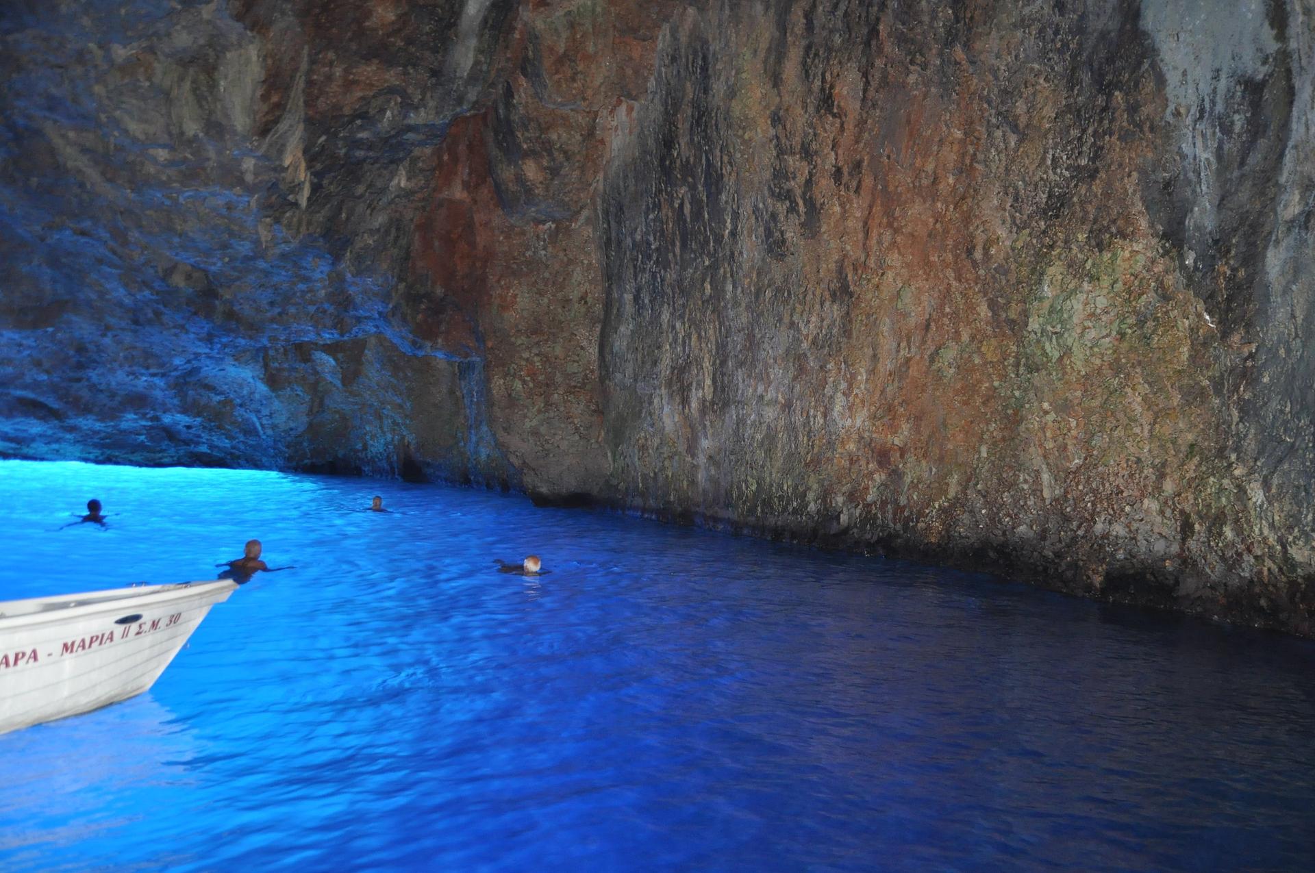 Γαλάζια Σπηλιά στο Καστελόριζο