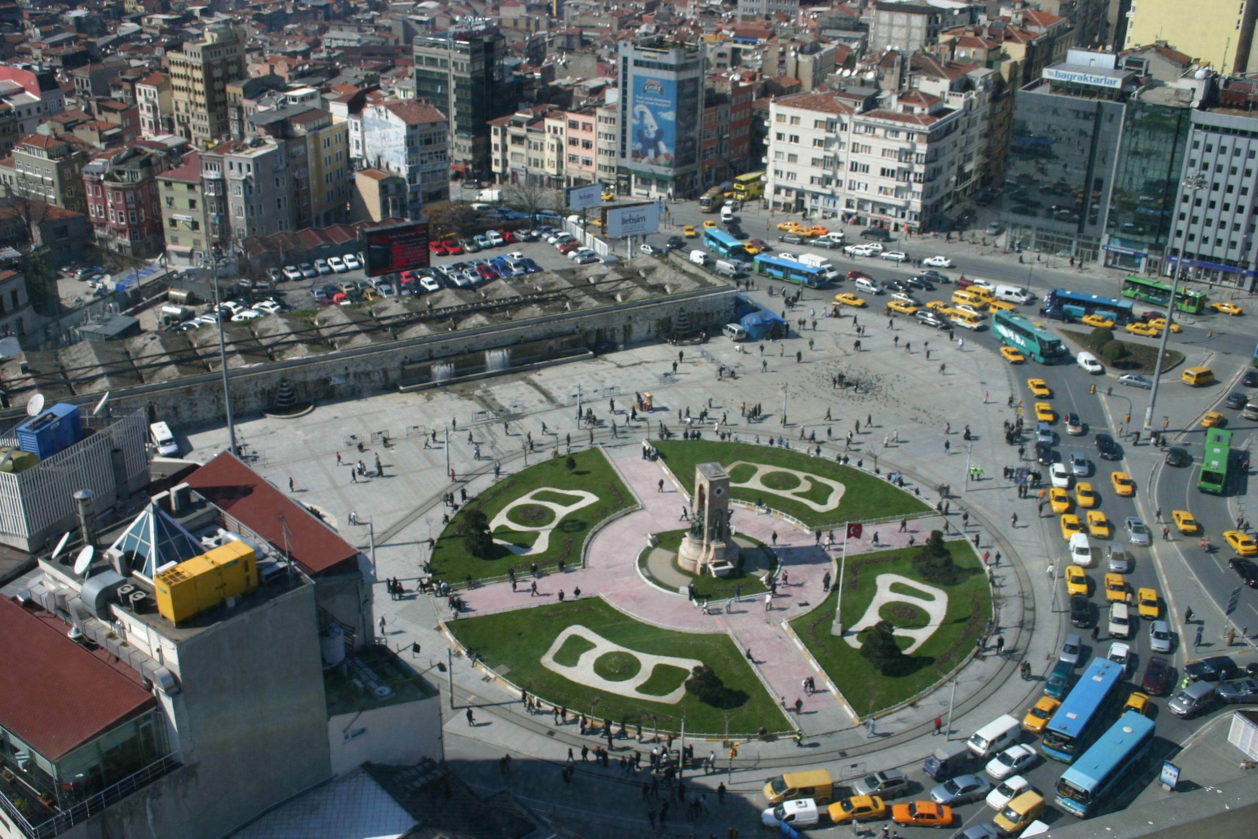 Κωνσταντινούπολη - Πλατεία Ταξίμ982