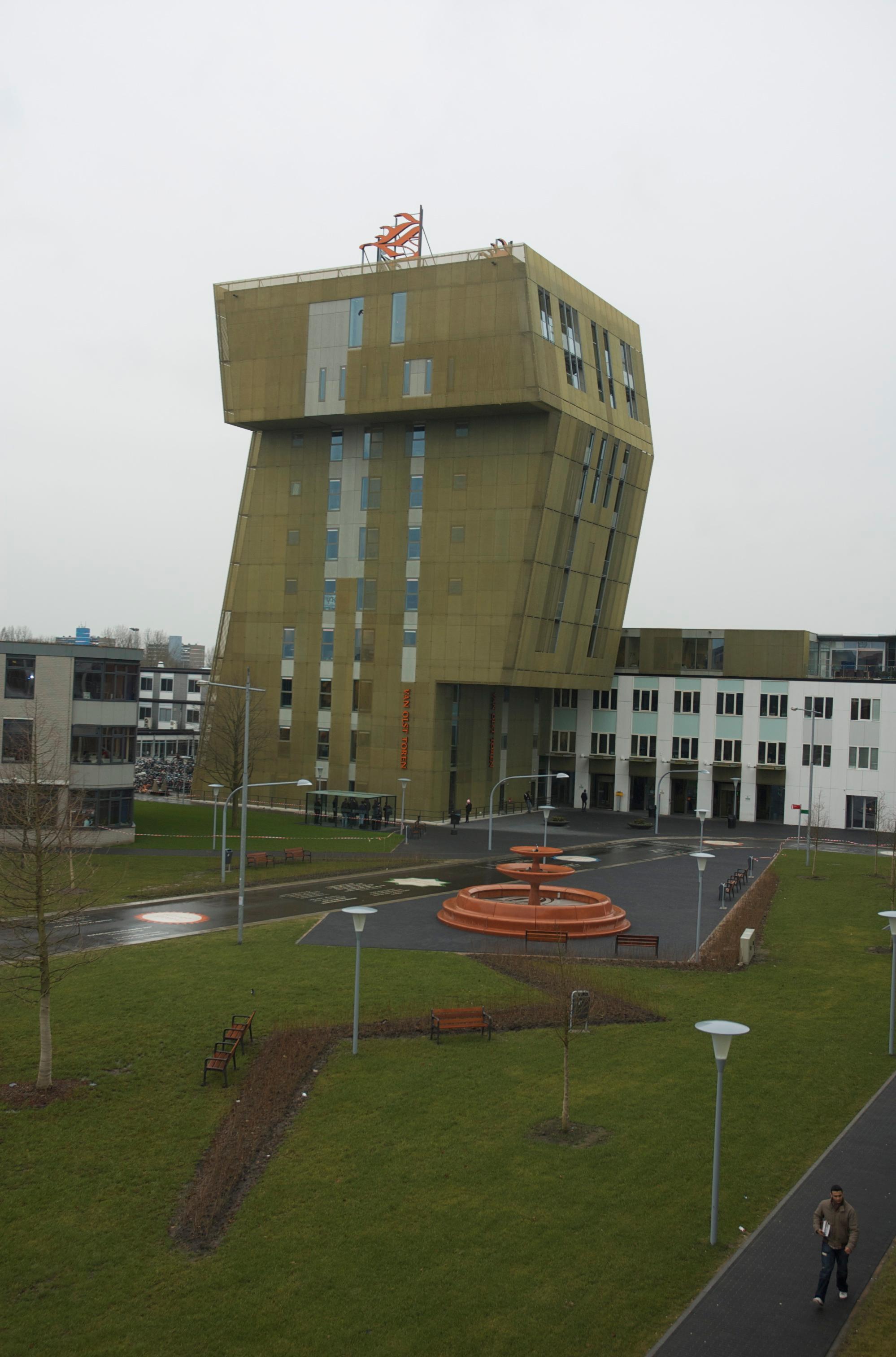 Χρόνινγκεν - Πανεπιστήμιο Εφαρμοσμένων Επιστημών «Χάνζ»8a1
